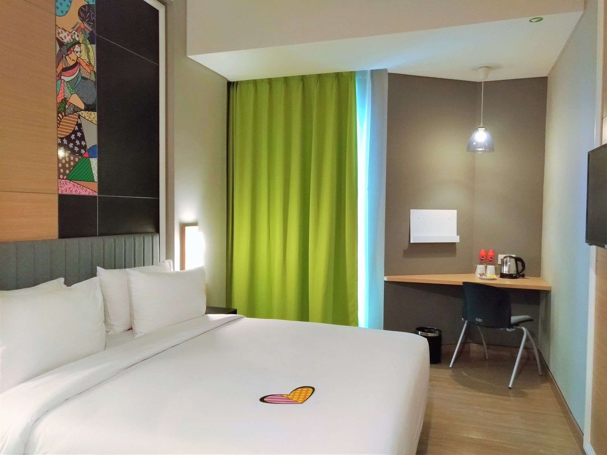 Hotel Maxone Platinum Hayam Wuruk à Jakarta Extérieur photo