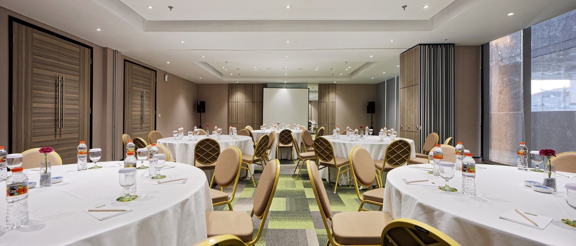 Hotel Maxone Platinum Hayam Wuruk à Jakarta Extérieur photo